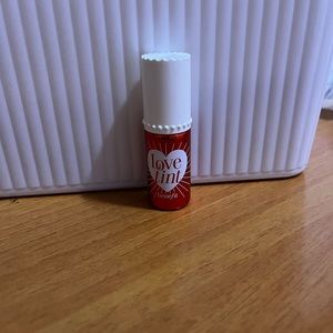 Benefit LoveTint